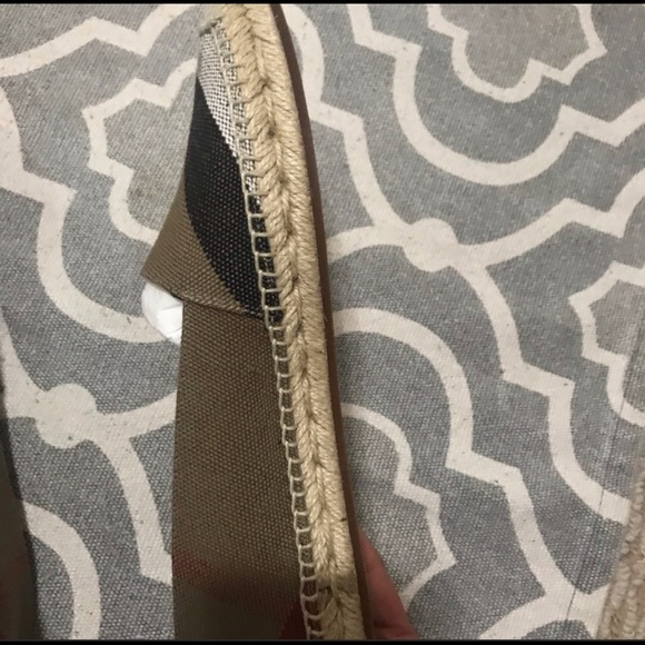 Burberry espadrilles size 7 - Picture 5 of 6